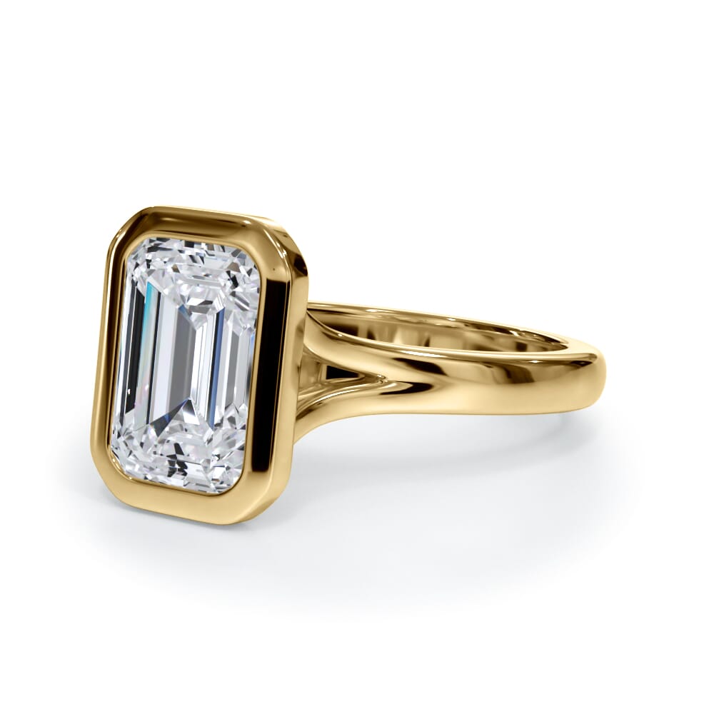 Luna Solitaire EM 4Y b
