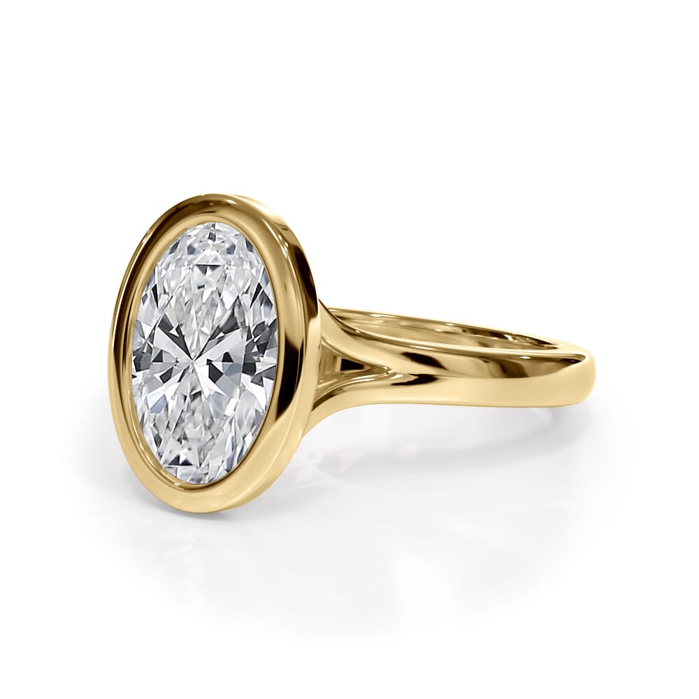 Luna Solitaire OV 4Y b